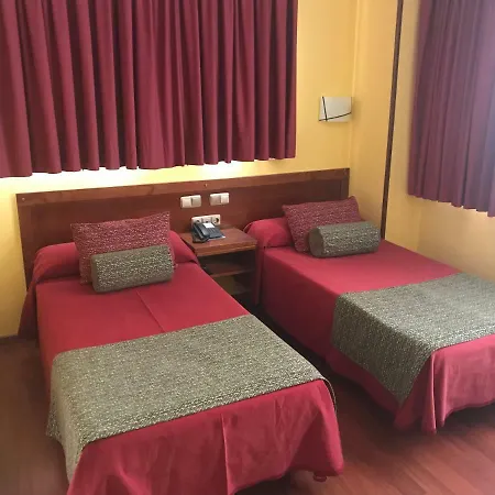 Hotel La Trebede 2*